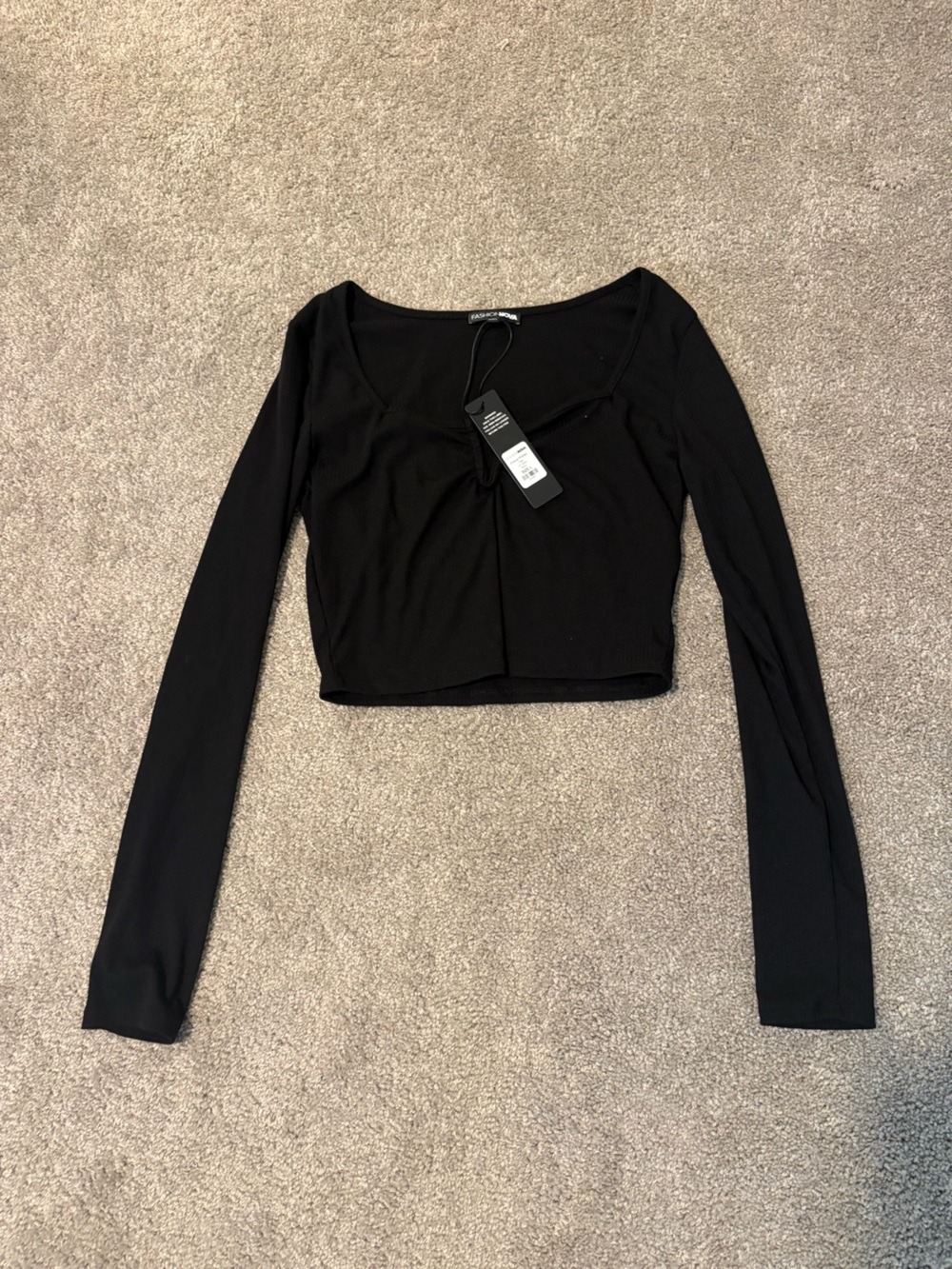 Fashion Nova Black Long-Sleeve Ribbed Crop Top